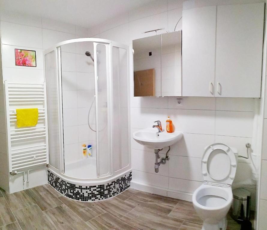 Smart Mini Hotel Viena Exterior foto